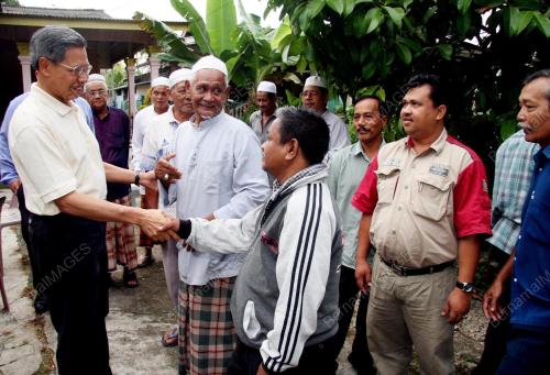 MUSTAPA MOHAMED