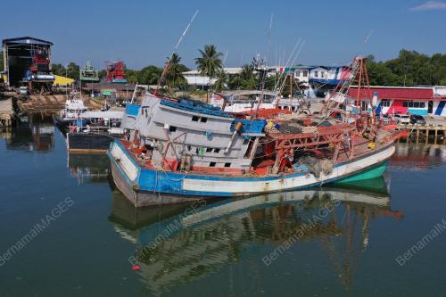 RAMPASAN BOT NELAYAN ASING VIETNAM