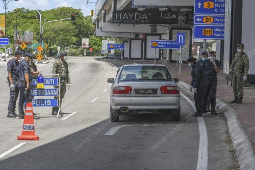 SEKATAN JALAN RAYA KOTA BHARU (COVID-19)