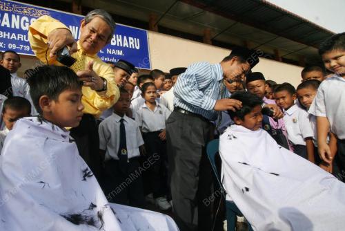 HUSAIN BUSTARI AWANG LAH