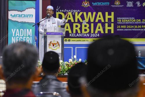 SENATOR DR ZULKIFLI HASAN