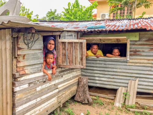 UBAH SUAI KANDANG LEMBU JADIKAN RUMAHJ