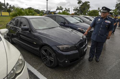 KB03_25112019_KERETA_BN201911218473