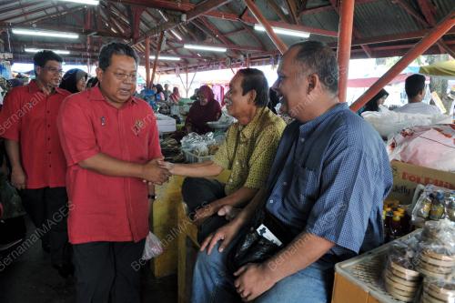 KB03_26042013_PASAR