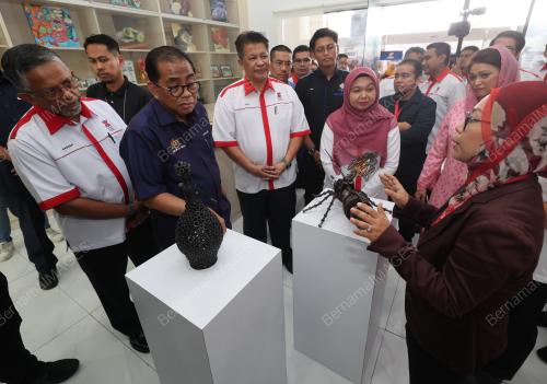 DATUK SERI MOHAMED KHALED NORDIN