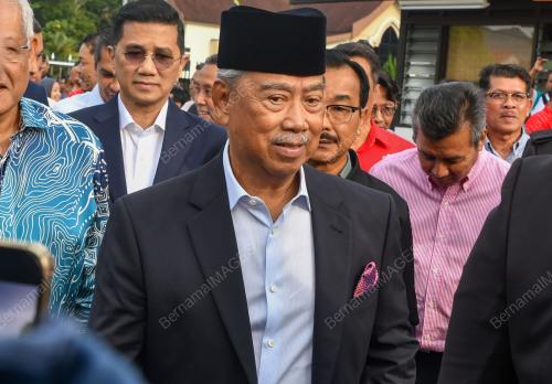 TAN SRI MUHYIDDIN YASSIN