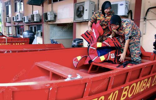 BOMBA DAN PENYELAMAT