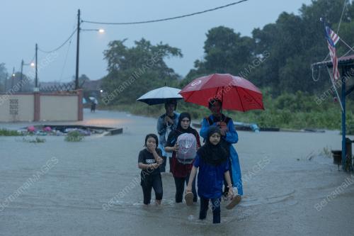BANJIR PASIR MAS