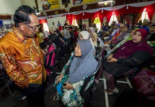 DATUK SERI MOHAMMAD SUPARADI MD NOOR