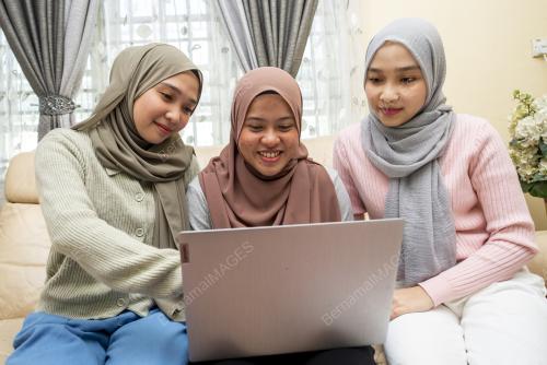NORATIRAH HUSIN