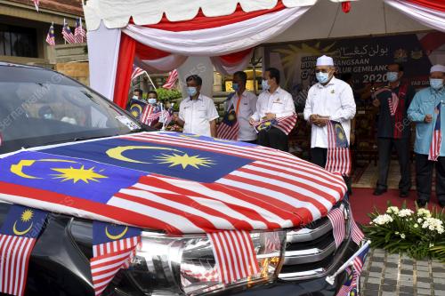 DATUK AHMAD YAKOB