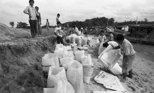 KB03_29012015_GOTONG_ROYONG
