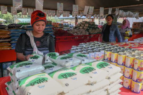 PROGRAM PENGEDARAN BARANG PERLU
