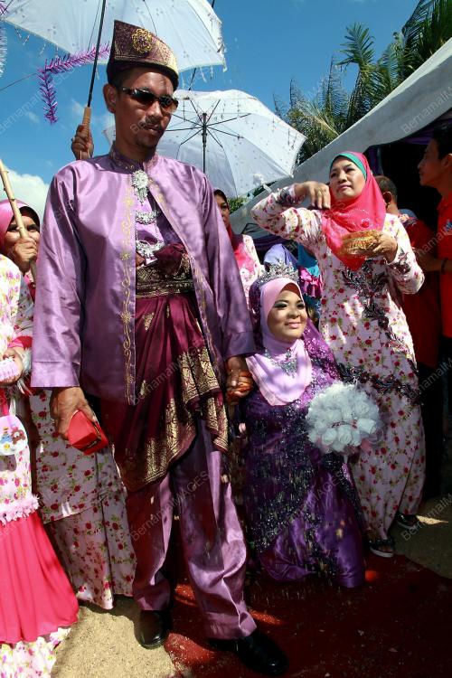 KB03_29102012_OKU_KAHWIN