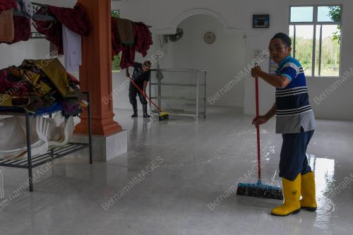 TINJAUAN BANJIR DI PASIR MAS