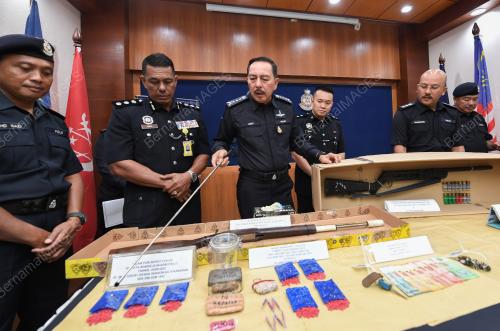 DATUK MUHAMAD ZAKI HARUN