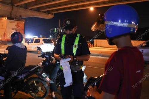 OPERASI AMBANG TAHUN BAHARU
