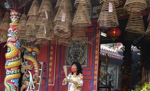 TAHUN BAHARU CINA