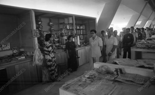 KB04_01072015_PASAR_JELAWAT