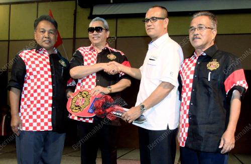 KB04_01122014_PEMAIN_BAS