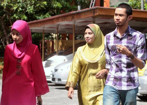 MAZNAH MUSTAPA