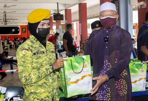 DATUK AHMAD YAKOB