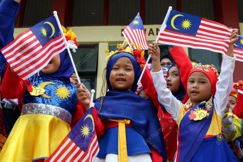 SEMARAK MERDEKA TABIKA KEMAS BERTAM