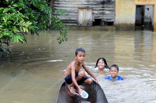 KB04_03012012_BANJIR