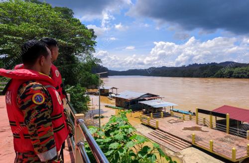 TINJAUAN PARAS AIR SUNGAI KELANTAN