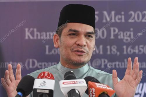 DATUK DR RADZI JIDIN