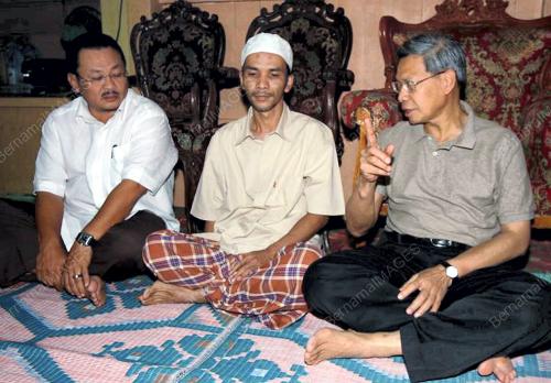 MUSTAPA MOHAMED