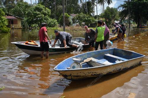 TINJAUAN BANJIR DI RANTAU PANJANG