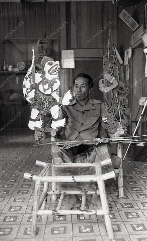 KB04_07012015_WAYANG_KULIT