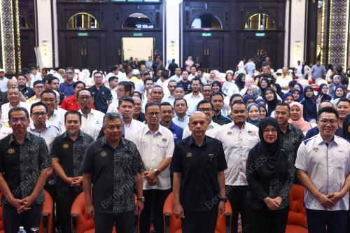 DATUK ARMIZAN MOHD ALI