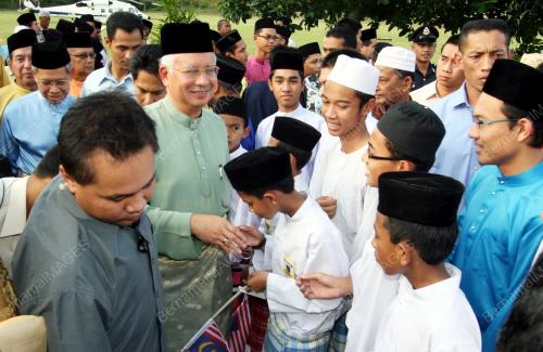 NAJIB TUN ABDUL RAZAK