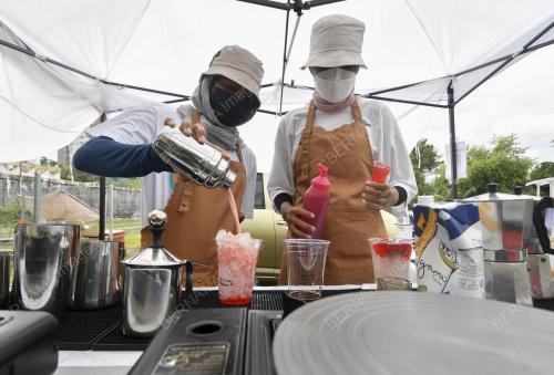 GERAI KOPI JALANAN