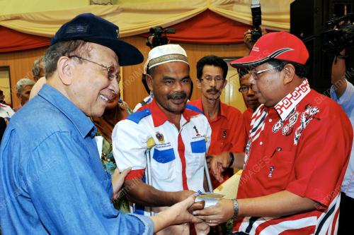 DATUK SERI DR RAIS YATIM
