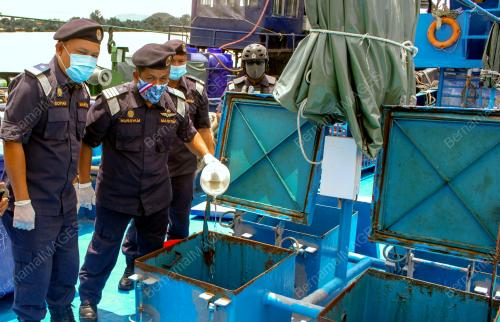 KEPTEN MARITIM MUHAMMAD NUR SYAM ASMAWIE YAACOB
