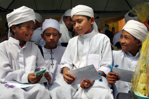 ANAK-ANAK YATIM