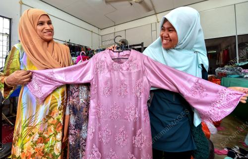 KB04_09052018_BAJU_RAYA