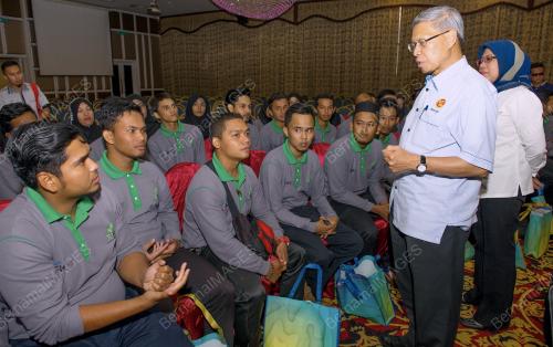 KB04_09102016_TOWNHALL