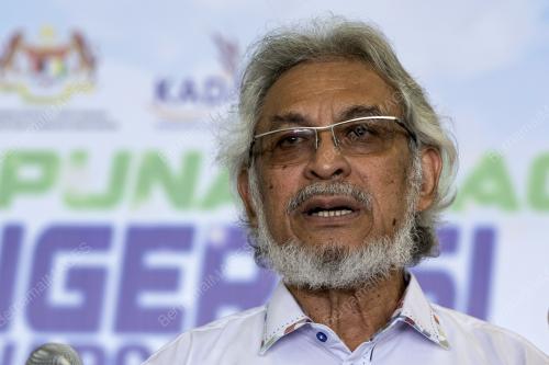 KHALID SAMAD