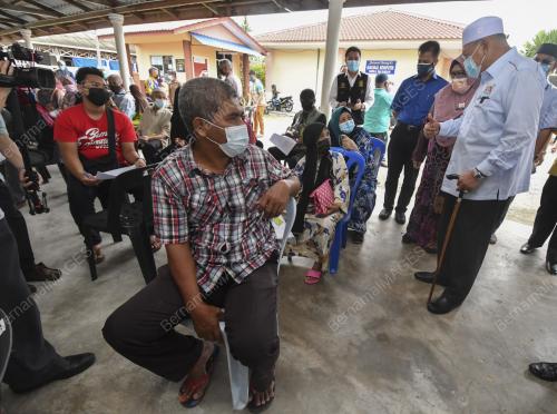 DATUK AHMAD YAKOB
