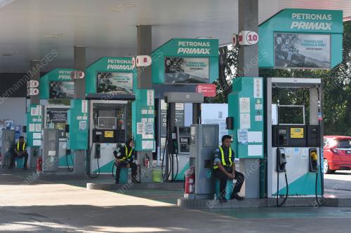 HARGA MINYAK DIESEL NAIK