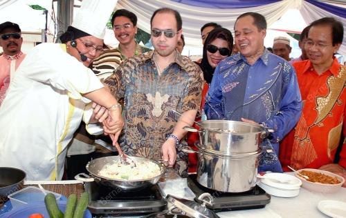 TENGKU MUHAMMAD FAKRY