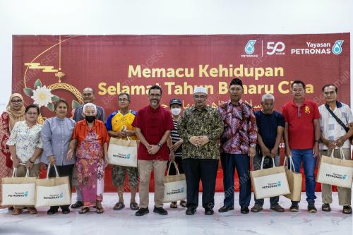 DATUK DR MOHAMED FADZLI HASSAN
