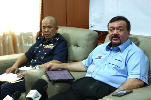 DATUK SERI AMIR HAMZAH AZIZAN