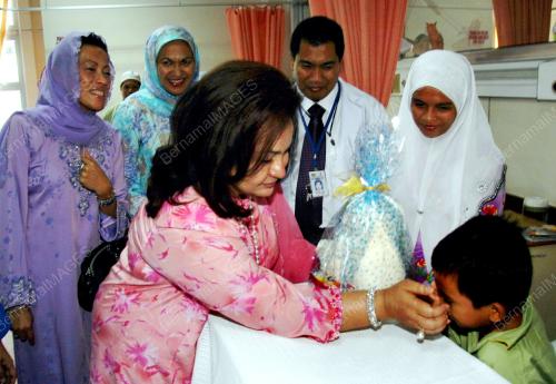 ROSMAH MANSOR