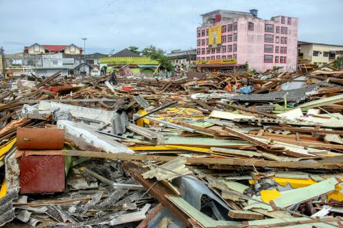 PASAR BESAR PASIR PUTEH ROBOH