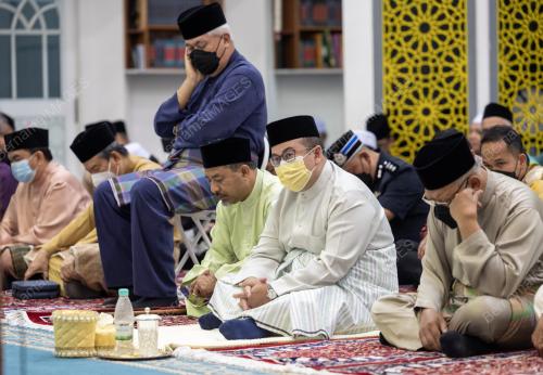 TENGKU DR. MUHAMMAD FAIZ PETRA